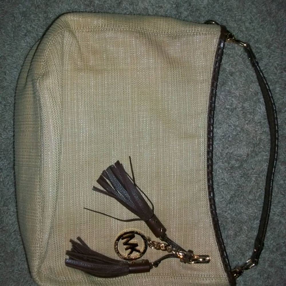 Womens Micheal kors purse NWOT